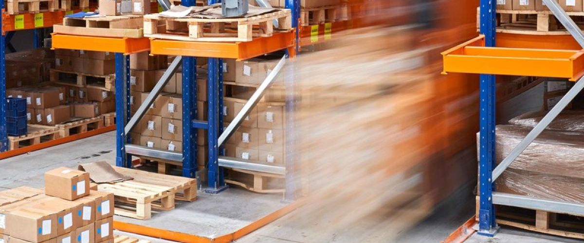 Guida alla logistica aziendale: cos’è, quali tecnologie e i KPI chiave